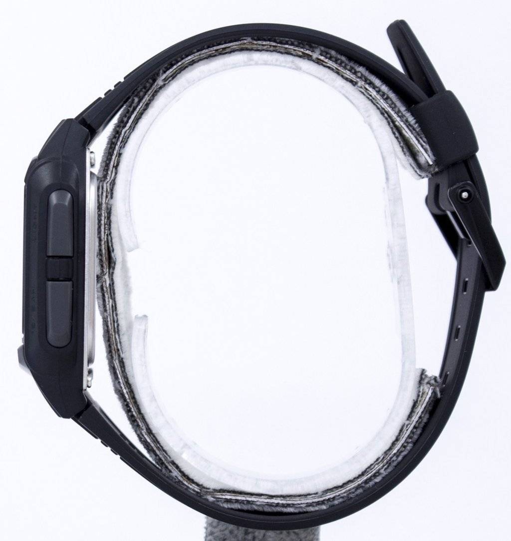 Casio Illuminator Multi-lingual Databank Dual Time Digital DB-36-1AV DB36-1AV Men's Watch