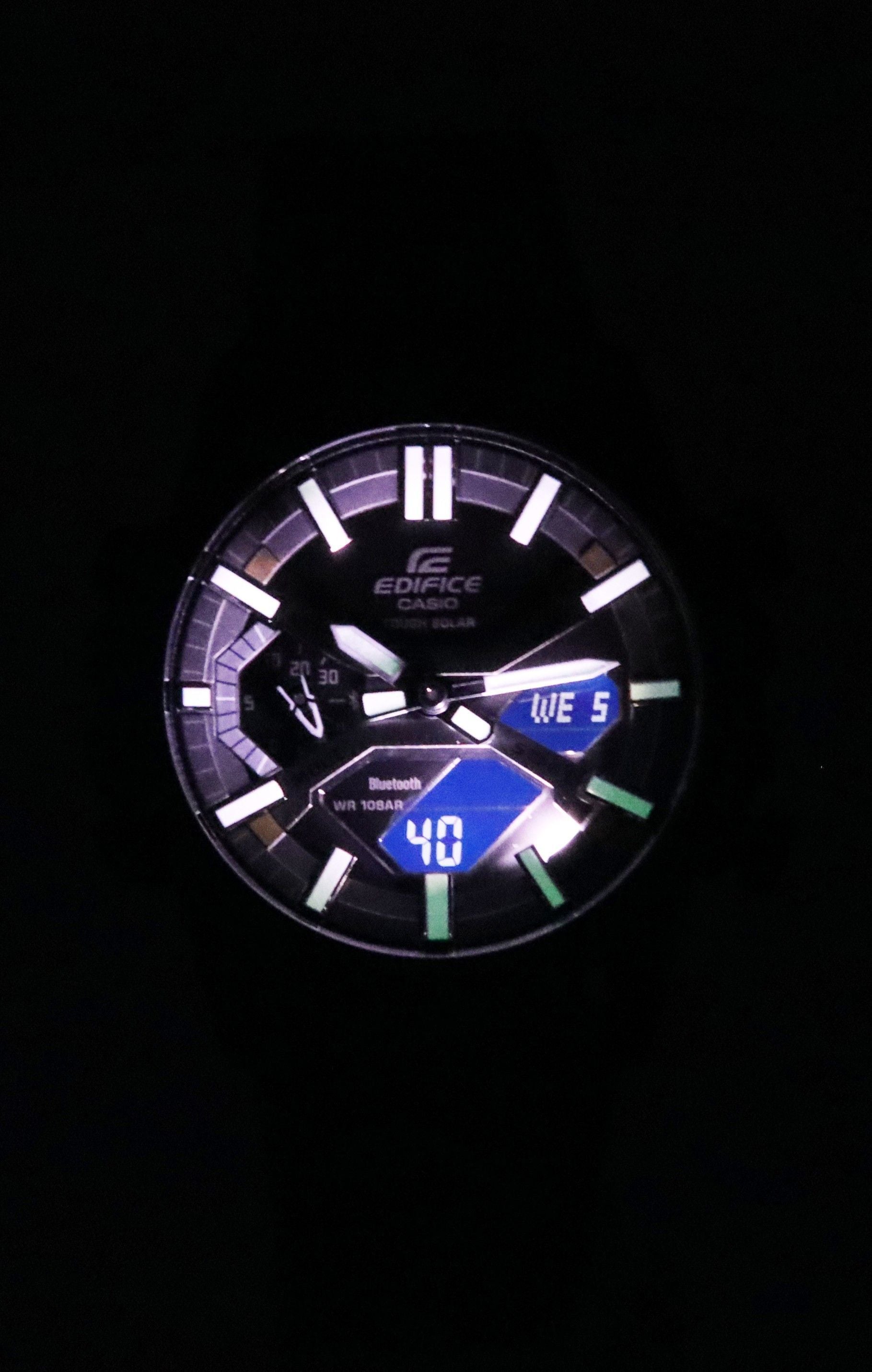 Casio Edifice Sospensione Analog Digital Smartphone Link Tough Solar ECB-2000DC-1B 100M Men's Watch