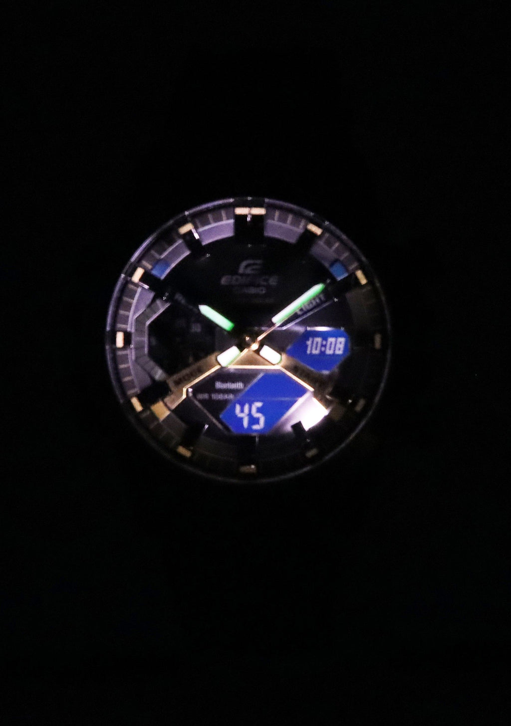 Casio Edifice Sospensione Nighttime Drive Analog Digital Smartphone Link Tough Solar ECB-2000NP-1A 100M Men's Watch