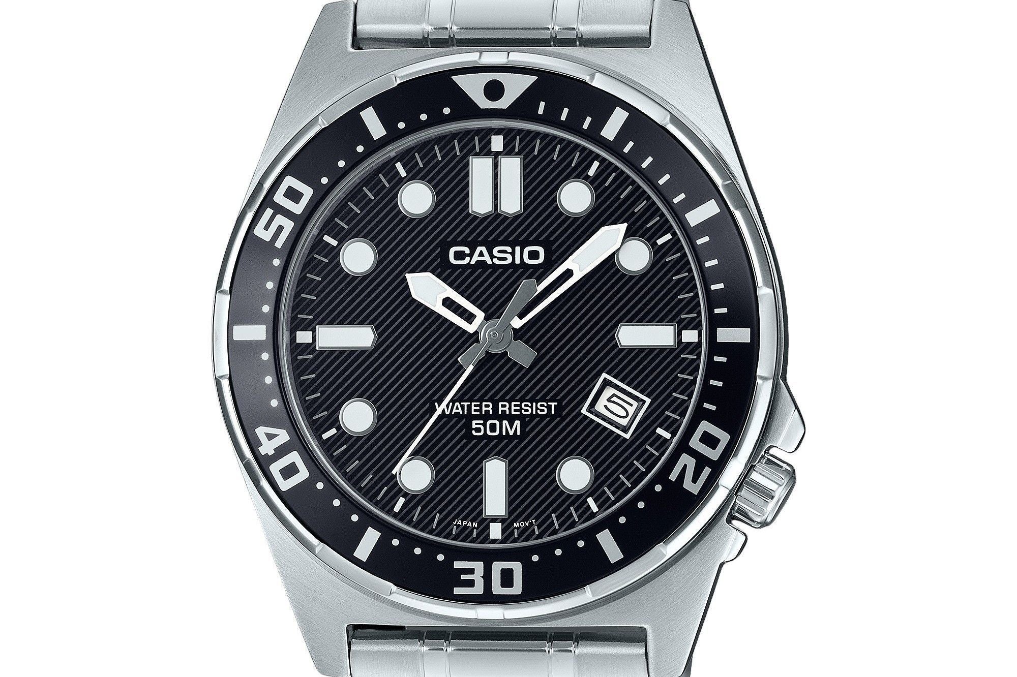 Casio Standard Analog Stainless Steel Black Dial Quartz MTD-135D-1AV Men's Watch