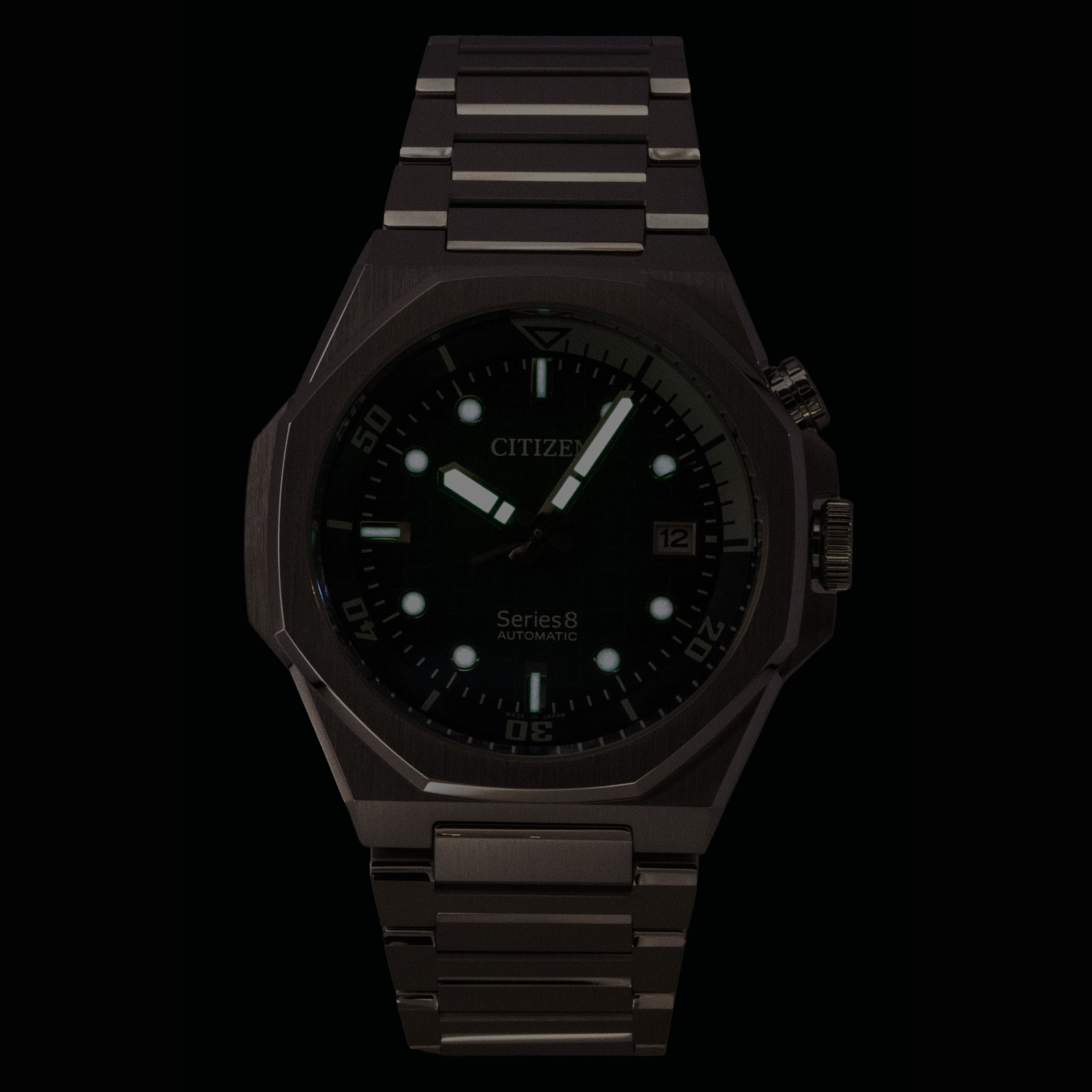 Citizen Series 8 Stainless Steel Green Dial Automatic Diver's NB6060-58X 200M Men's Watch
