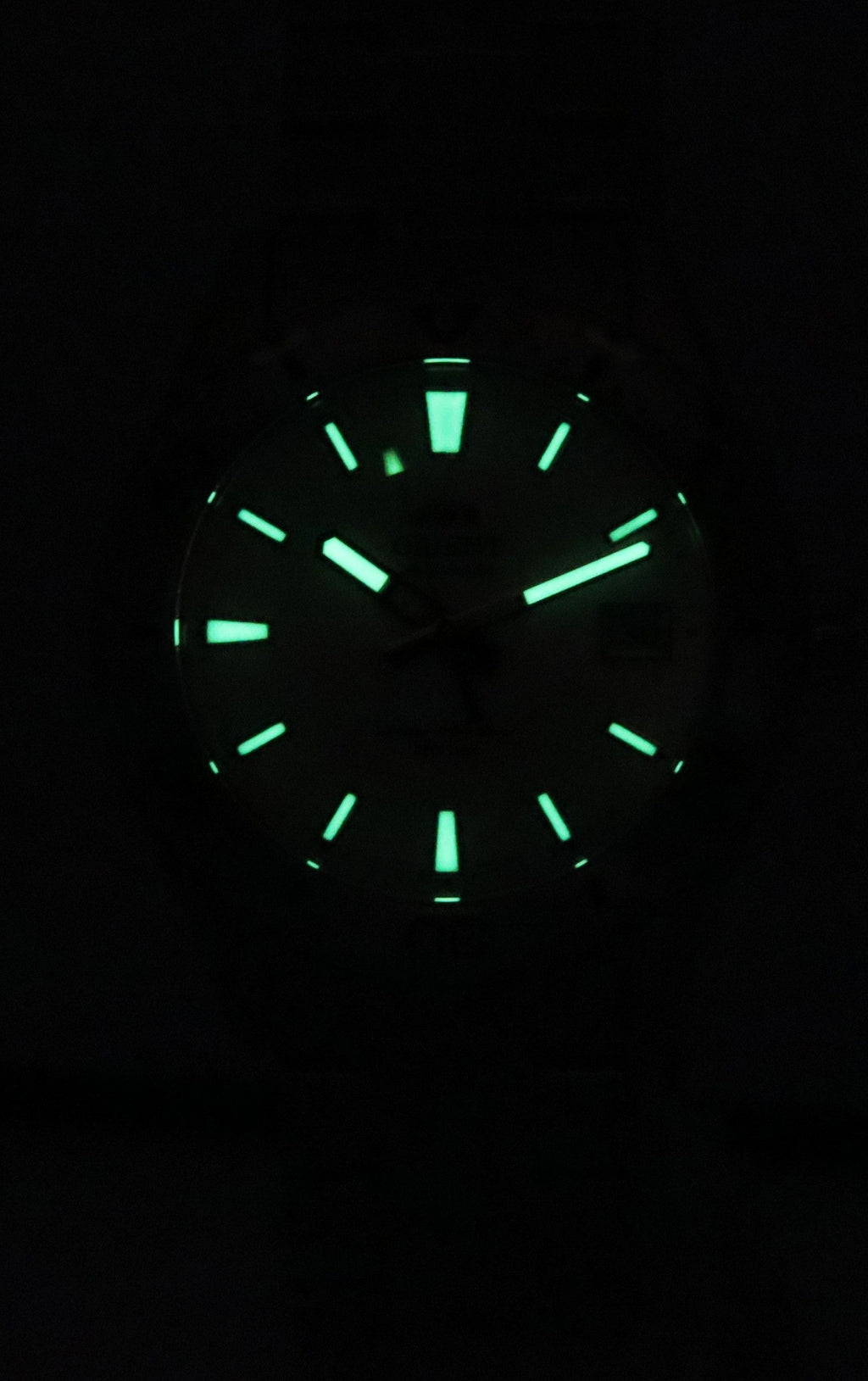 Orient Sports Mako Stainless Steel White Dial Automatic Diver's RA-AC0Q03S10B RA-AC0Q03S30B 200M Men's Watch