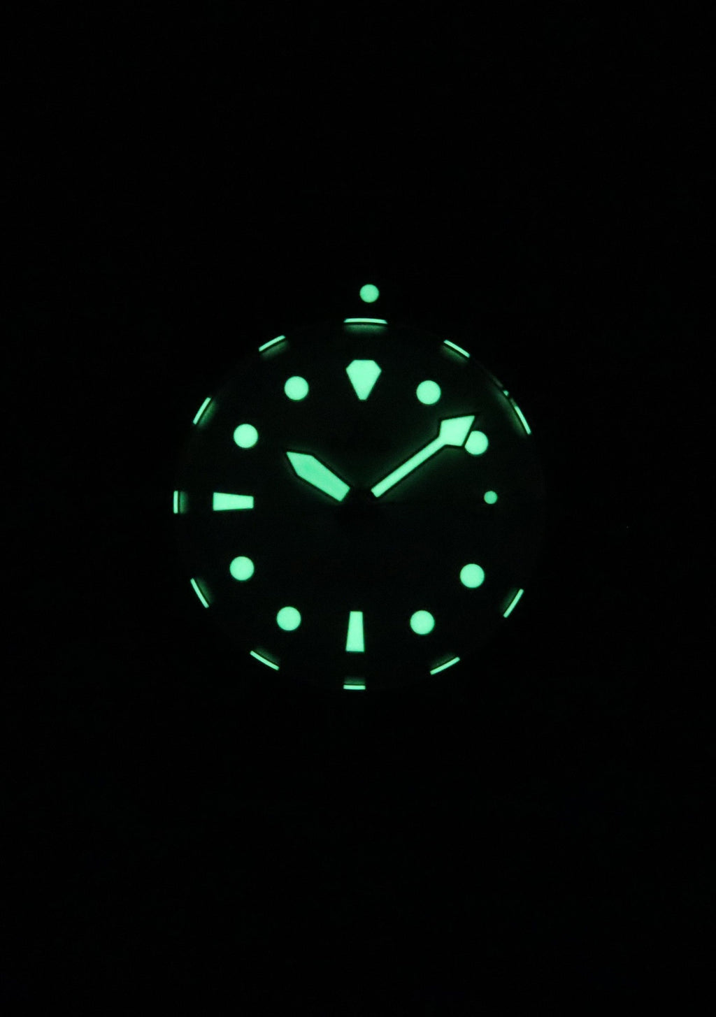 Ratio FreeDiver Sapphire Stainless Steel White Dial Quartz RTF037 200M Men's Watch