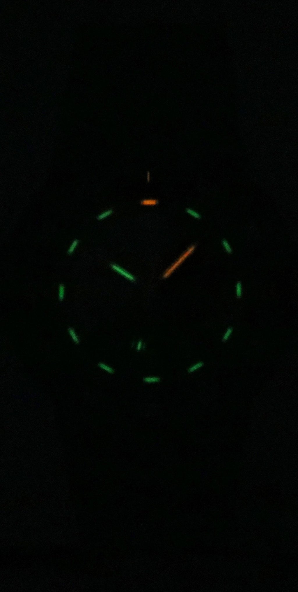 Luminox Original Navy Seal Rubber Strap Green Dial Quartz Diver's XS.3013.EVO.S 200M Men's Watch