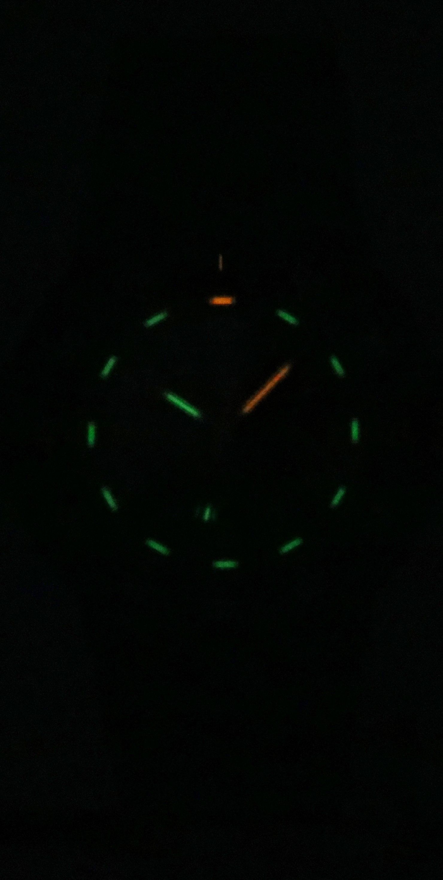 Luminox Original Navy Seal Rubber Strap Green Dial Quartz Diver's XS.3013.EVO.S 200M Men's Watch
