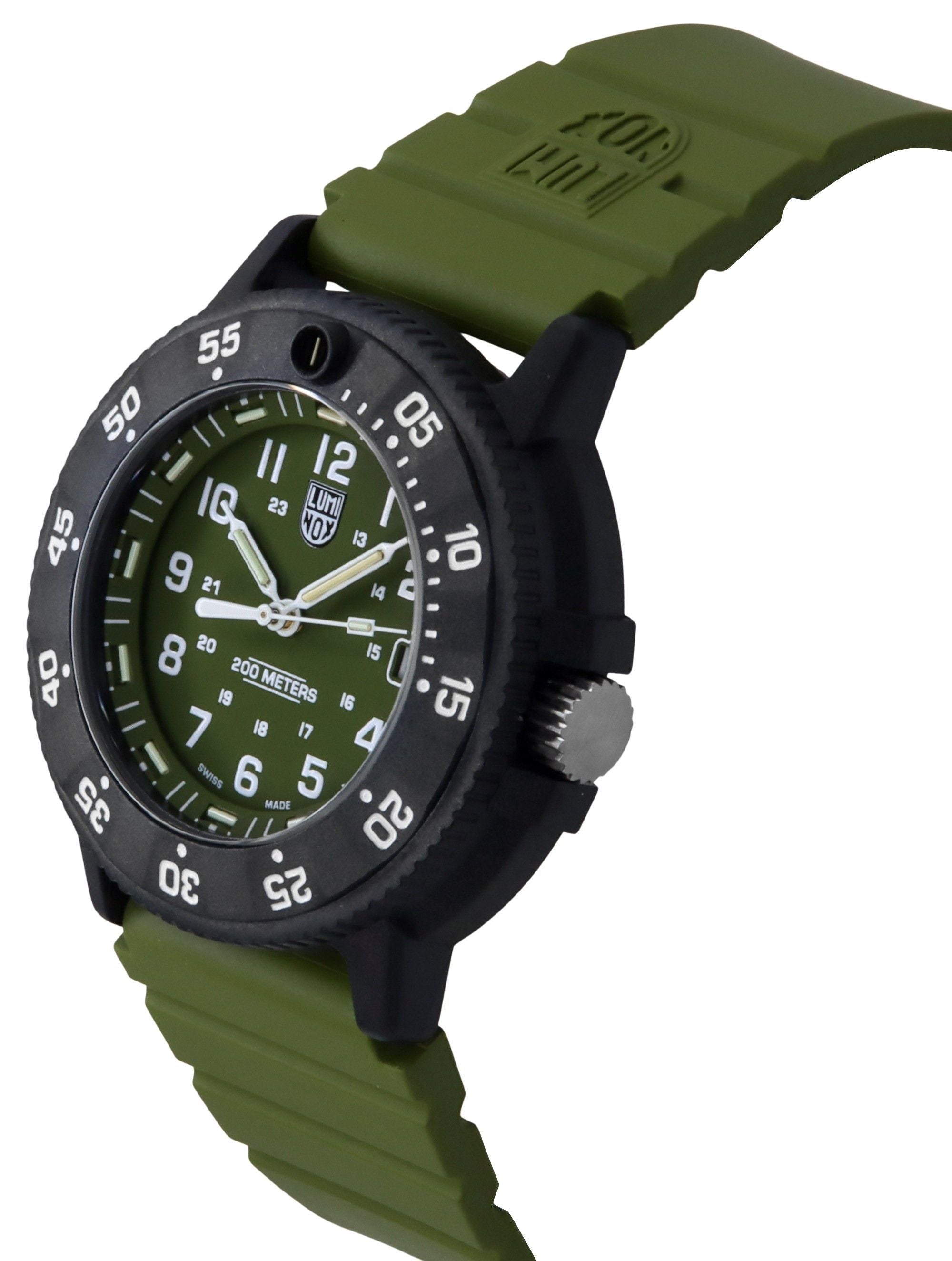 Luminox Original Navy Seal Rubber Strap Green Dial Quartz Diver's XS.3013.EVO.S 200M Men's Watch